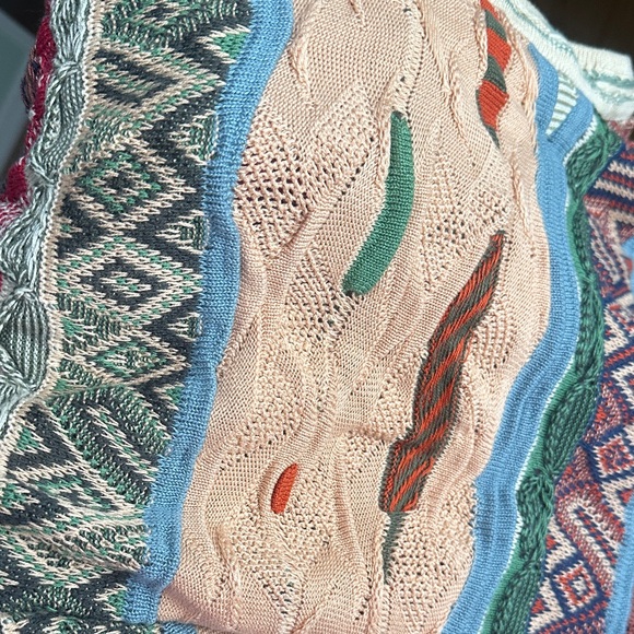 COOGI Multicolor Knit Sweater - Picture 7 of 9